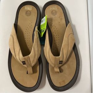 Ocean Minded Cape Range Men’s Tan Fit Flops NWT